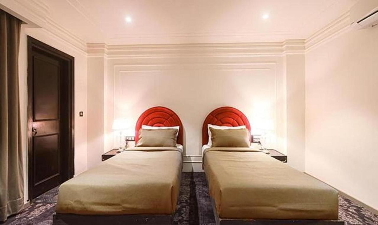 Fabhotel Prime The Seven Seeds New Delhi Exterior photo