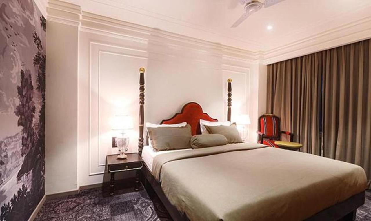 Fabhotel Prime The Seven Seeds New Delhi Exterior photo